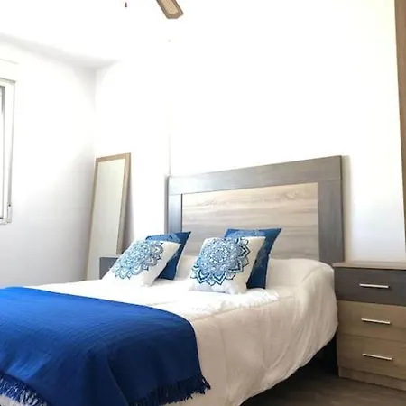 A 2 Calles Del Mar, Con Aire Acondicionado Apartamento